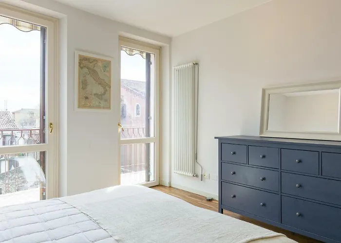 Point Of View * فيرونا