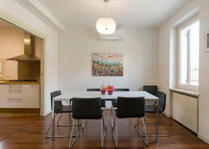 Point Of View * ורונה